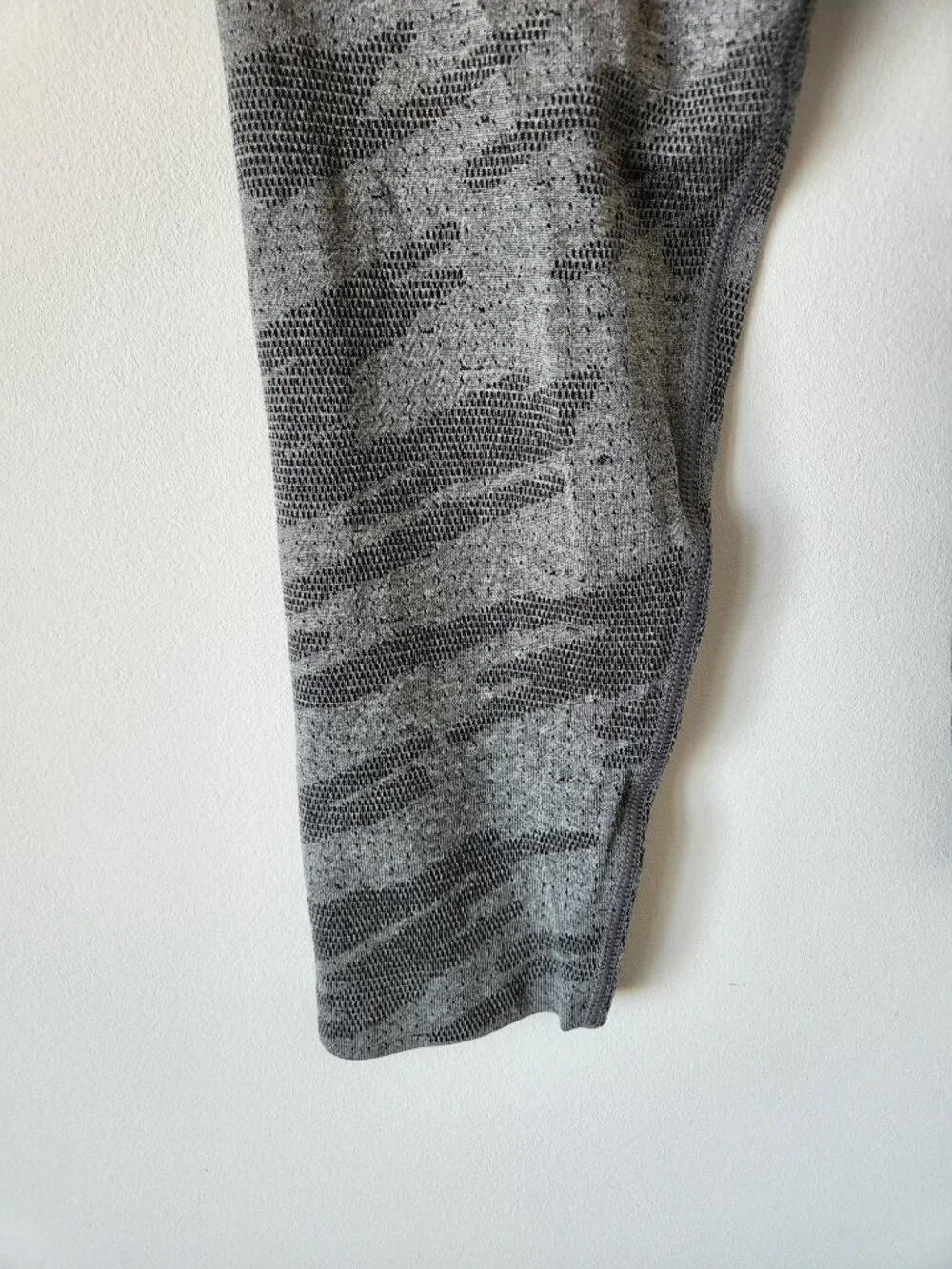NWT LULULEMON SABA/VPOR Grey Metal Vent Breathe LS Top Shirt Men's Large - Picture 3 of 8
